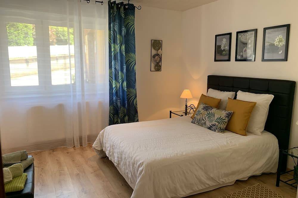 Haus Hirsch Komfort von 130 m2 des Park mit Blick auf deer in Birkenwald, Region Saverne