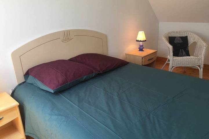 Location de vacances pour 4 personnes, avec piscine ainsi que terrasse et jardin à Lannilis - 3