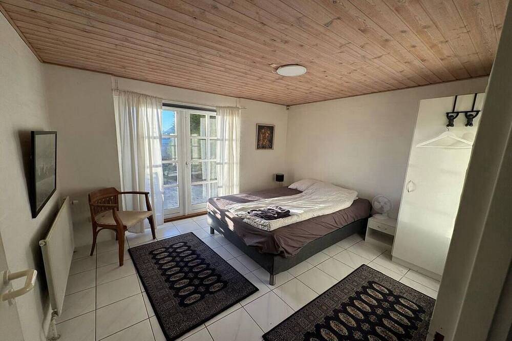 The Daisy - Cozy 3Br Waterfront Home in Kerteminde with Terrace, Views & Parking in Kerteminde, Region Süddänemark