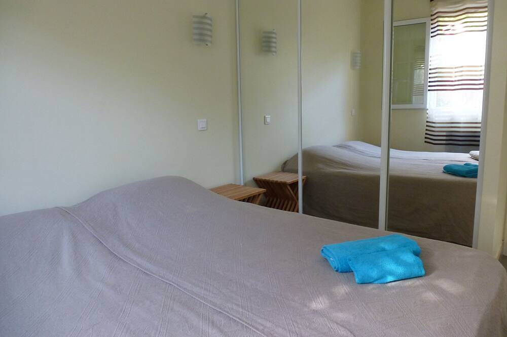 Appartamento intero, St Florent T3 Climatise Avec Piscine Proche Mer in Oletta, Calvi e dintorni