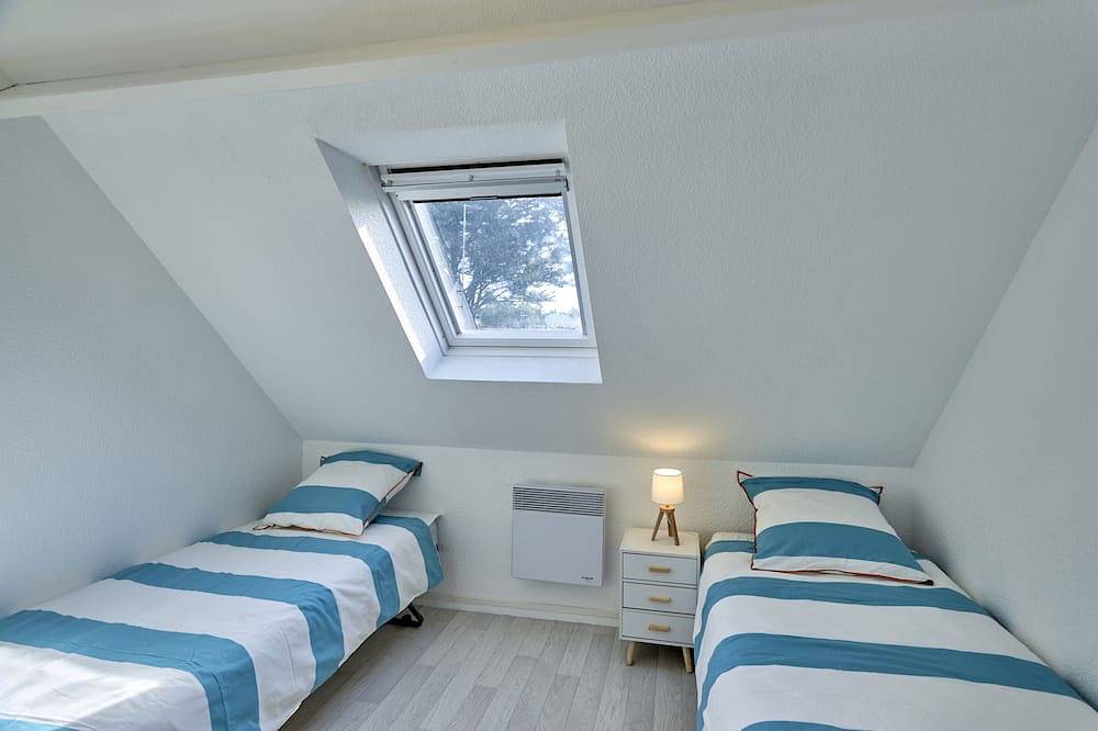 Haus mit Garten, 8 Minuten Strand La Baule, Residenz mit Pool in Guérande, Côte d'Amour