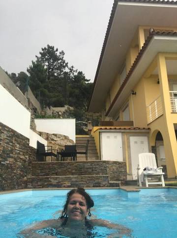 Gîte pour 10 personnes, avec jardin et piscine ainsi que vue et terrasse, animaux acceptés dans Belinho