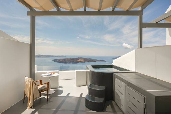 Ferienwohnung für 2 Personen, mit Meerblick und Terrasse in Thera
