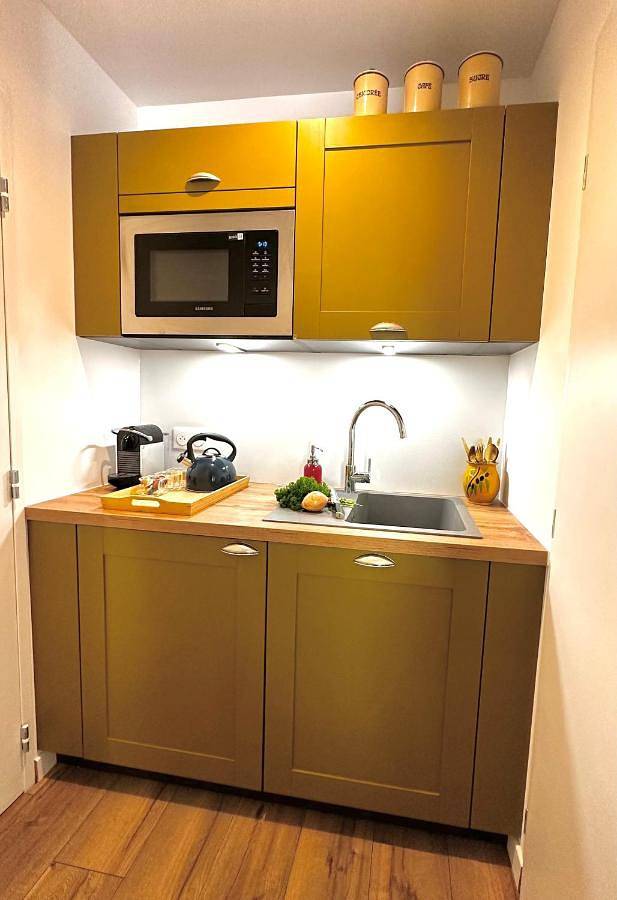 Chambre d’hôte pour 2 personnes, avec vue ainsi que piscine et jardin à Gémenos - 4