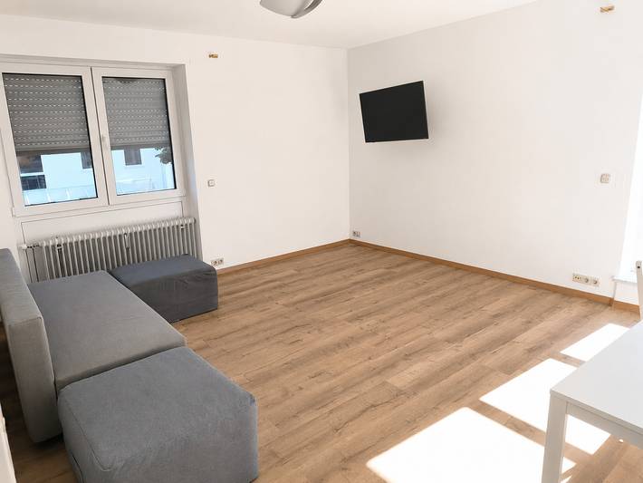 Ganze Ferienwohnung, HomeBase Chiemgau - Zentrale Wohnung mit Dachterrasse in Traunstein, Chiemsee
