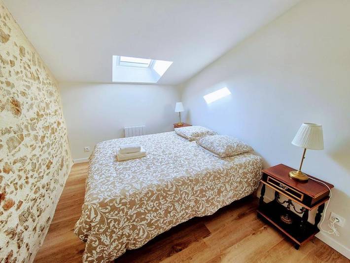 Maison d’hôte pour 8 personnes, avec terrasse à Saint-Michel-Mont-Mercure - 4