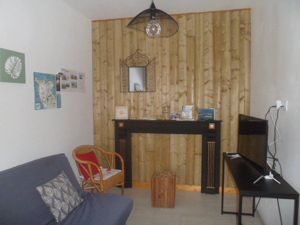 Gîte La Vasterie in Besneville, Côte de la Déroute