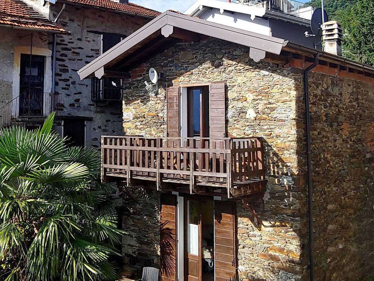 Casa S. Anna - Casa S. Anna in Calozzo, Pianello del Lario
