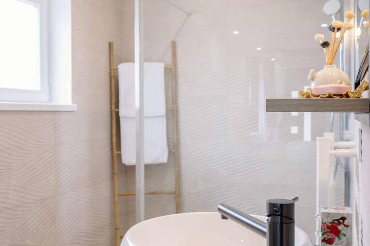 Hôtel pour 2 personnes, avec jardin et jacuzzi dans Hésingue - 3