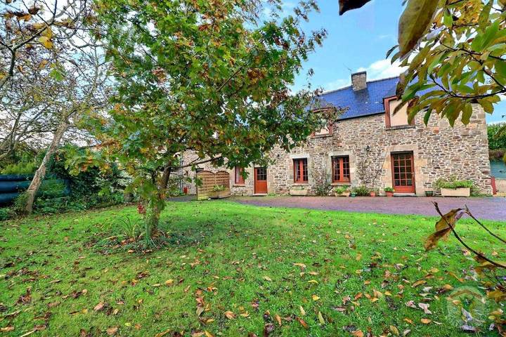 Maison de vacances pour 8 personnes, avec jardin à Pleurtuit