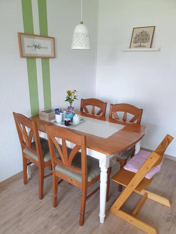Ganze Wohnung, Ferienwohnung Vogelvilla in Altenbeken, Teutoburger Wald