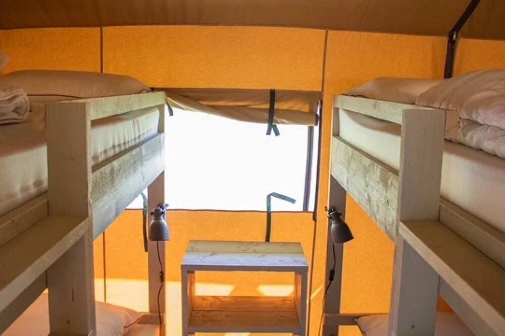Zecamping 3* dog friendly tente 35m2 6 pers in Priziac, Pontivy und Umgebung