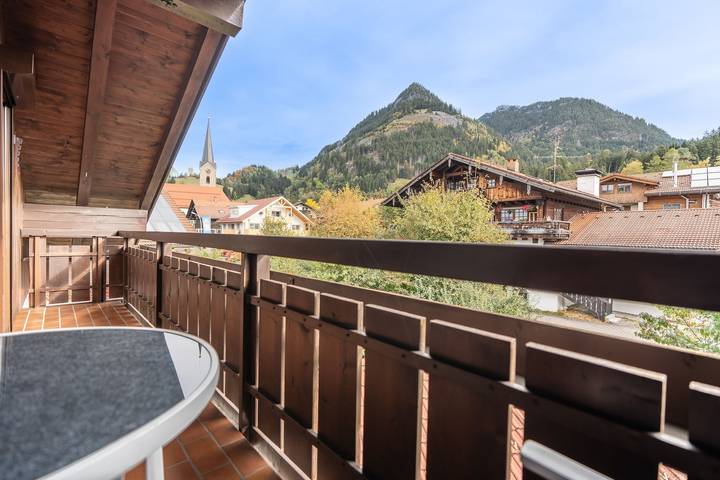 Ganze Ferienwohnung, Burg-Berg-Blick in Grünten, Burgberg im Allgäu
