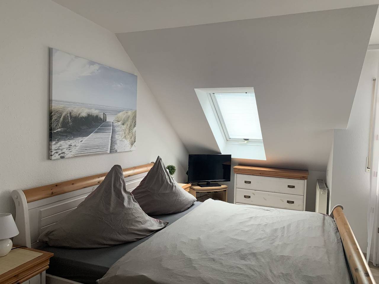 Apartamento entero, Pequeño apartamento de vacaciones con vistas al lago, balcón y Wi-Fi in Bodman-Ludwigshafen, Distrito de Constanza