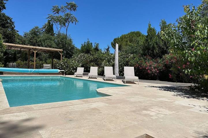 Villa per 8 persone in Nîmes