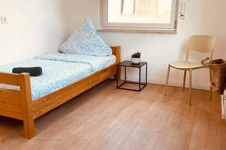 Ganze Wohnung, Odw homes - Große Wohnung mit vier Schlafzimmern in Weinheim, Kurpfalz