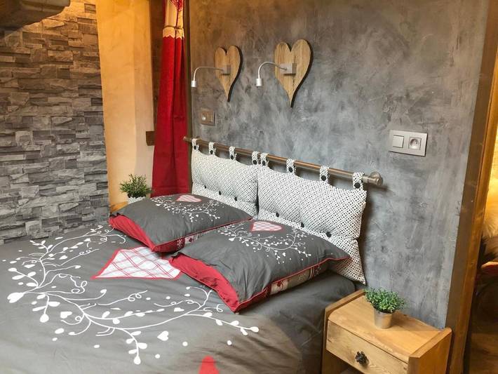 Gîte pour 2 personnes, avec balcon et vue dans Les Bossons - 2