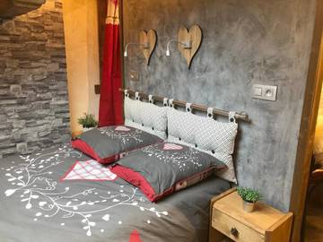 Gîte pour 2 personnes, avec balcon et vue dans Les Bossons