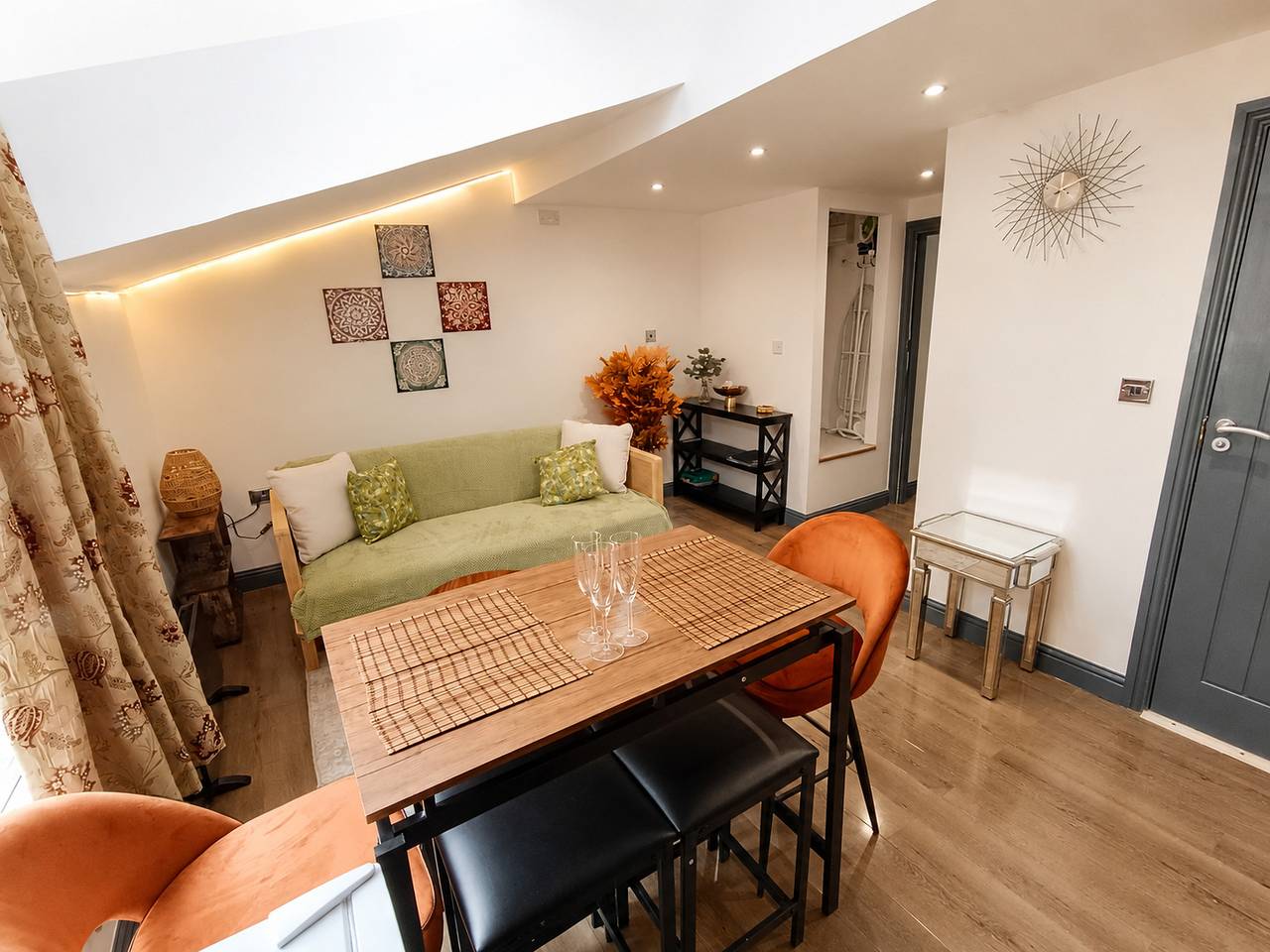 Entire holiday apartment, Luxury Chester City Apartment  2  Near Station in Chester, Cheshire West and Chester