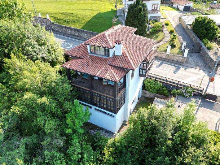 Casa de vacaciones para 12 personas, con jardín y vistas - 1