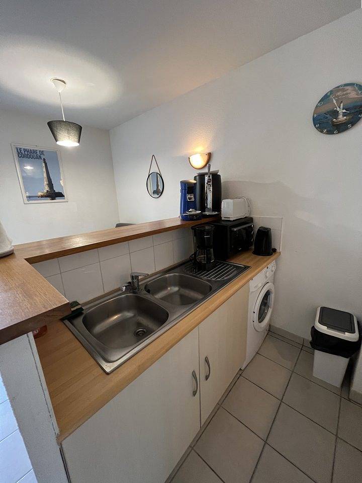 Apartamento vacacional entero, 036 - Terraced house in a holiday estate with swimming pool in Soulac-sur-Mer, Lesparre-Médoc region