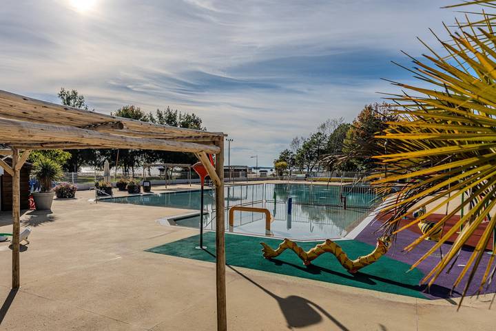 Location de vacances pour 6 personnes, avec jardin dans Lac de Biscarrosse - 2