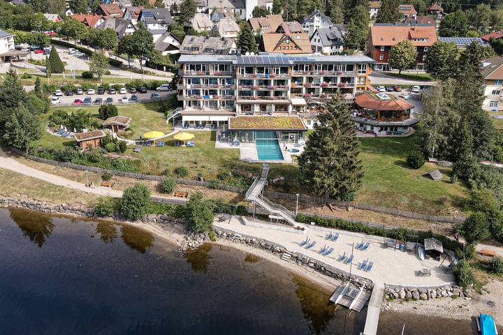 Hotel dla 2 osób, z Balkon/ taras i Balkon oraz Jacuzzi i Taras w Fryburg