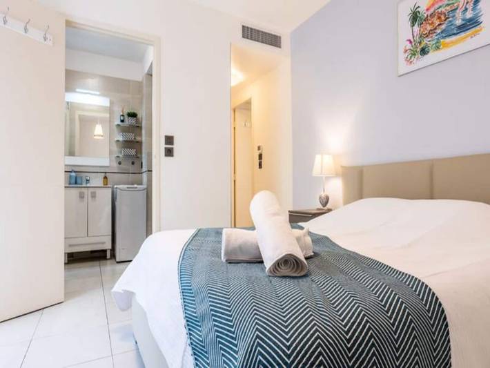 Gîte pour 4 personnes, avec jardin et piscine, adapté aux familles dans Port du Mourre-Rouge - 3