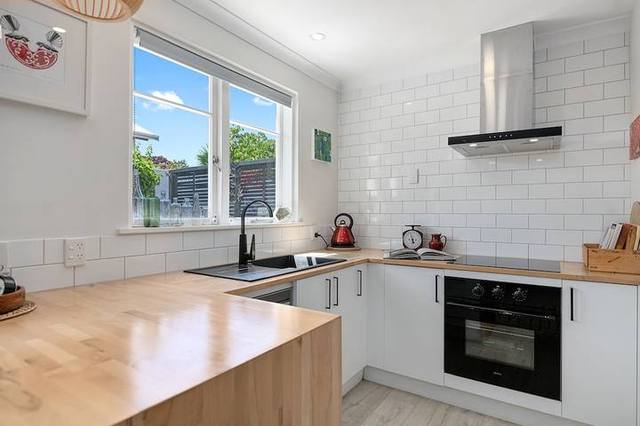 Holiday home for 4 people, with garden in Mount Maunganui