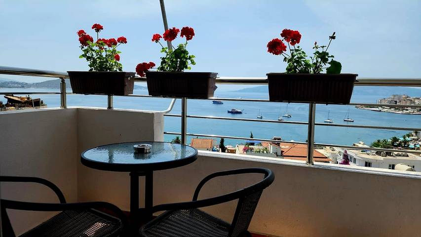 Appartamento per 5 persone, con Vista oceano e Balcone a Saranda