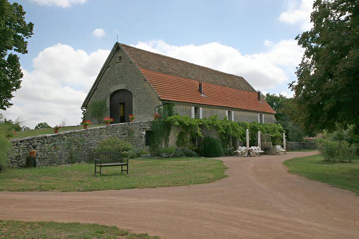 Gîte pour 6 personnes, avec jardin ainsi que piscine et terrasse à Gramat - 4