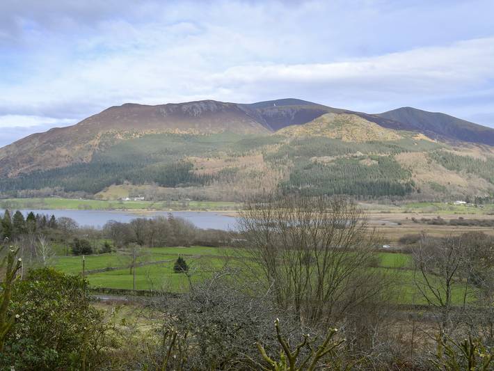 Log cabin for 2 people, with Garden in Bassenthwaite Lake