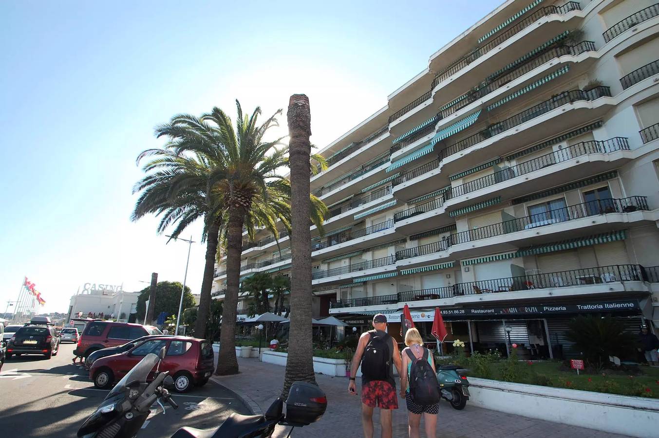 Entire apartment, Giotto - Pleasant 2P modern city center near sea with balcony in Menton, Nice region