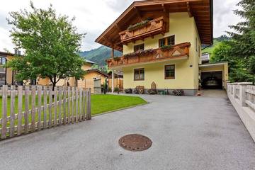 Hütte für 4 Personen, mit Garten in Großarl
