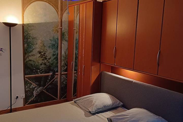 Location de vacances pour 3 personnes, avec jardin et terrasse à Montargis