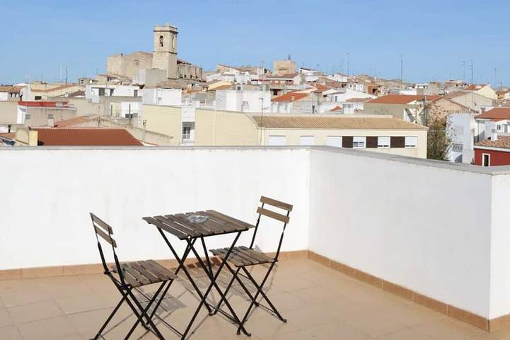 Ferienwohnung für 4 Personen, mit Pool und Balkon