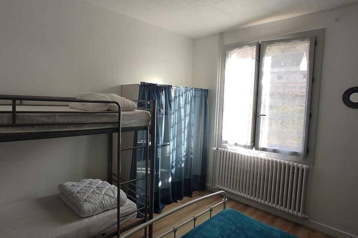 Gîte pour 4 personnes, avec jardin à Orcival (Puy-de-Dôme) - 4