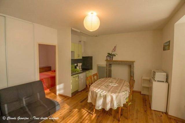 Appartement entier, Apartment - Split Level in Nasbinals, Région de Mende