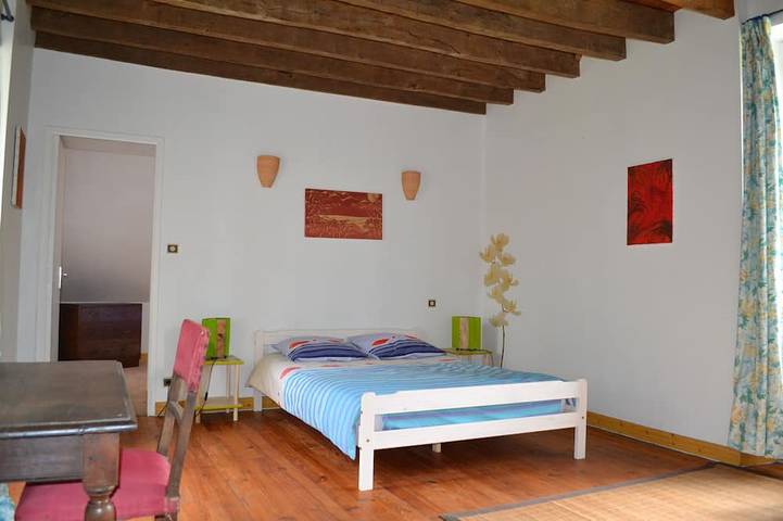 Ferienhaus mit Teich in Mayenne vor den Toren der Bretagne und der Normandie in La Baconnière, Mayenne