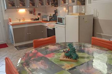 Location de vacances pour 4 personnes, avec jardin à Saint-Médard-de-Guizières