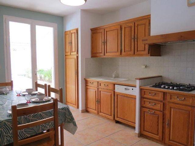 Location de vacances pour 6 personnes, avec piscine et terrasse à Saint-Estève - 4