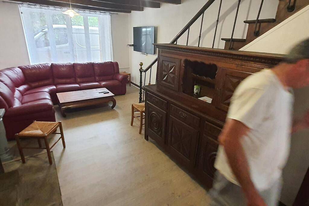 Maison meublée 4 chambres in Sardent, Région de Guéret