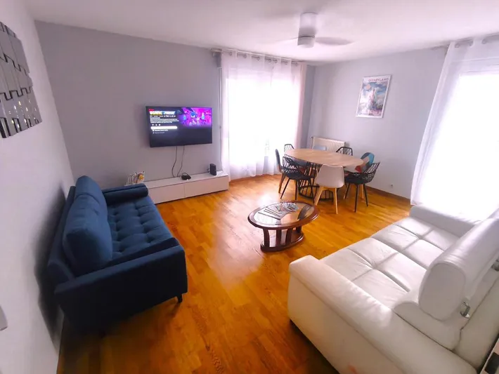 Apartamento de vacaciones para 9 personas, con balcón - 1