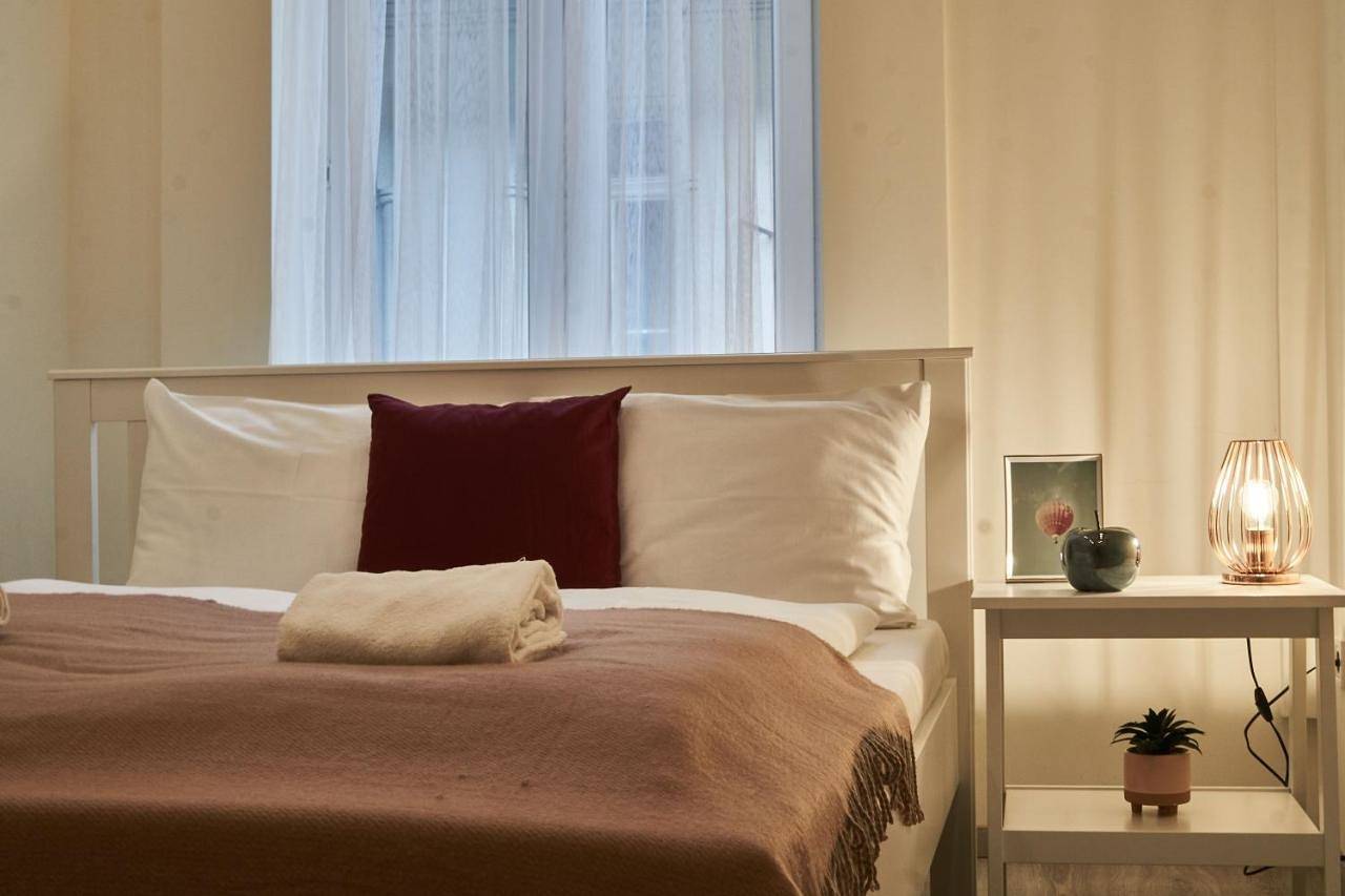 Geheel appartement, F4 Design Apartment- Budapest in Boedapest, Danube-Ipoly National Park