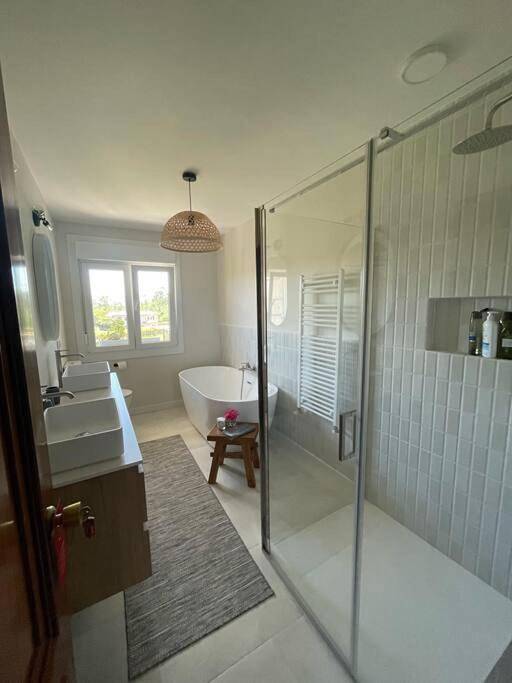 Chalet para 12 personas, con vistas y jardín en Baixo Miño - 4