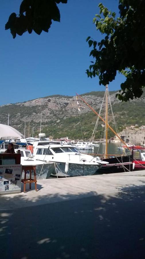 Two-Bedroom Apartment in Komiža, Split-Dalmatie