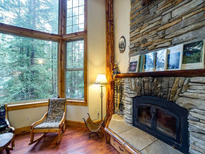 Gemütliche Hütte mit Whirlpool, Wi-Fi und Haustieren Ok in Glacier, Mount Baker-Snoqualmie Nationalwald