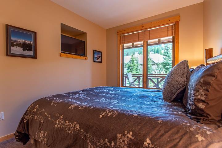 Vacation rental for 4 people, with hot tub and balcony in Copper Mountain