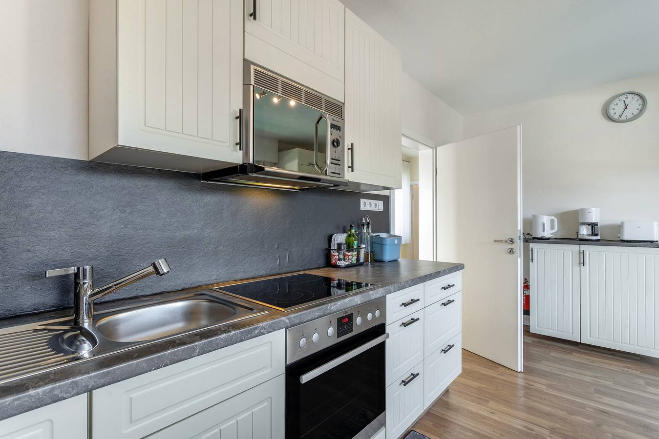 Ganze Wohnung, Ferienwohnung im Obergeschoss mit privatem Balkon und Internet in Brilon, Hochsauerlandkreis