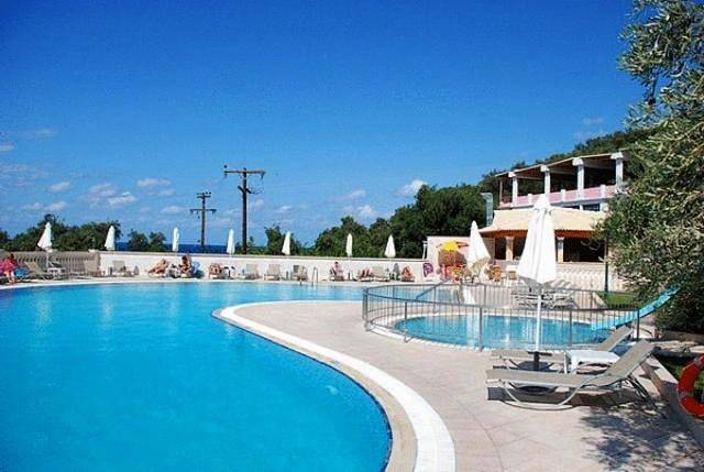 Aloha Hotel in Agios Gordios, Corfou